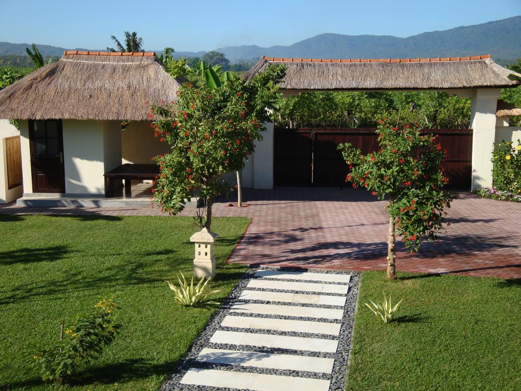Villa Pelangi Bali Seririt  Habitación foto